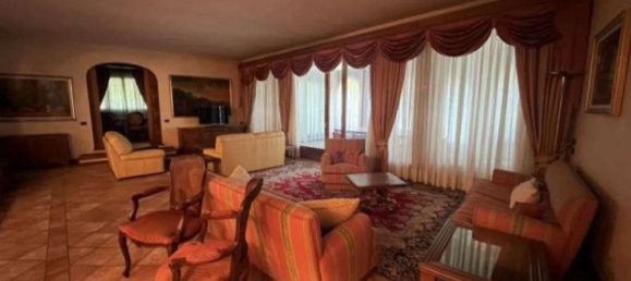 19-salle Villa à Lomazzo, Italy No. 258604 3