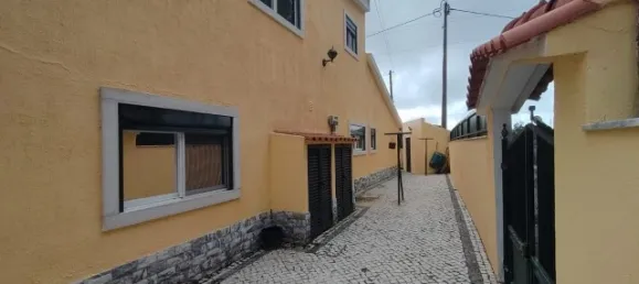 3 bedrooms House in Sintra, Portugal No. 147943 9