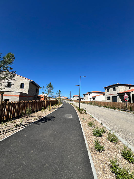 Grundstück in Pollestres, France 490m², Nr. 287390