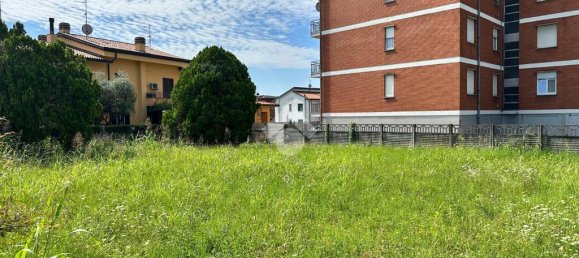 Terreno em Verano Brianza, Italy 620 m² N.º 329606 2