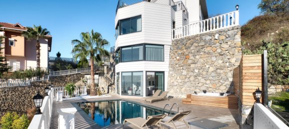 Villa 3+1 in Kargicak, Turkey No. 1589 29