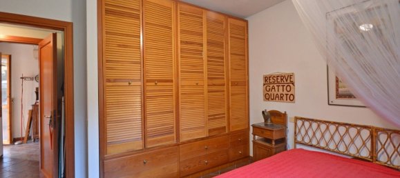 3-salle Appartement à Marciana Marina, Italy No. 111412 19