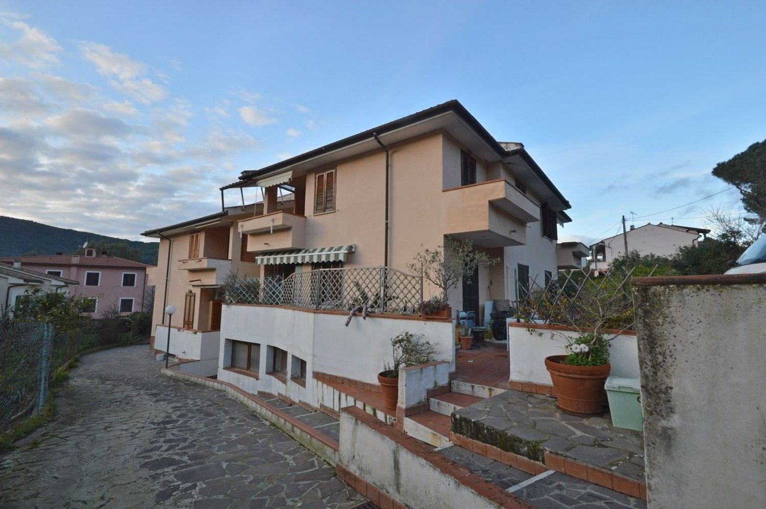 3-salle Appartement à Marciana Marina, Italy No. 111412