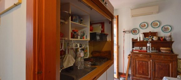 3-salle Appartement à Marciana Marina, Italy No. 111412 22