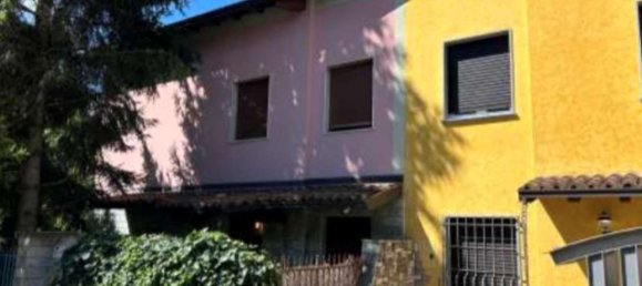 Дом с 6 спальнями в Одоло, Италия № 363401 7