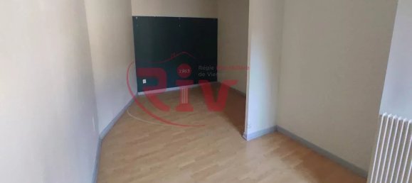 3 chambres Appartement à Vienne, France No. 98404 3