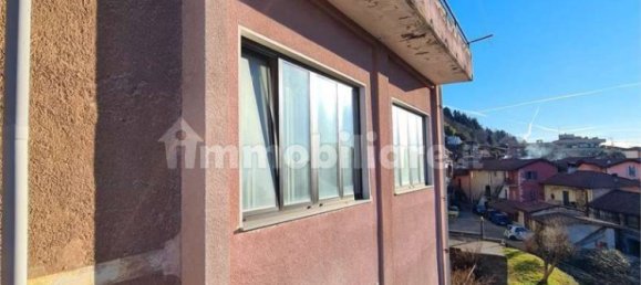 Edifício de 4 divisões em Tavernerio, Italy N.º 150773 24