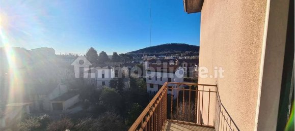 Edifício de 4 divisões em Tavernerio, Italy N.º 150773 17