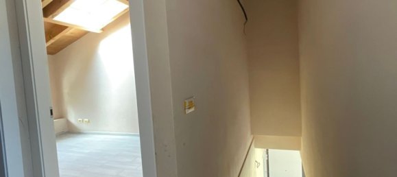 Dúplex de 3 dormitorios en Cannobio, Italy No. 372509 25