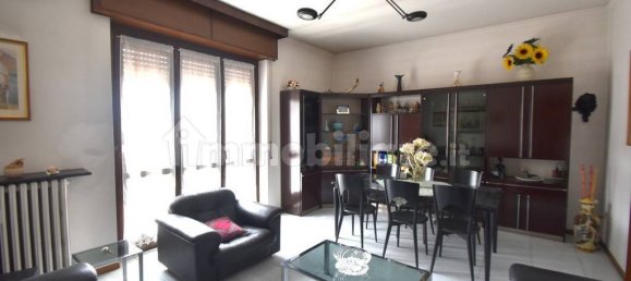 2 غرف نوم شقة في Magenta, Italy رقم 285512 2