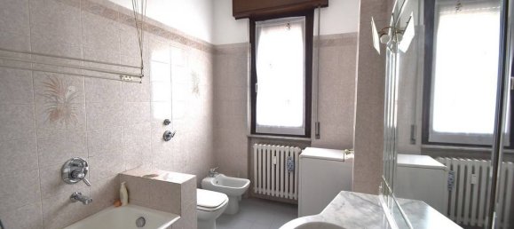 2 غرف نوم شقة في Magenta, Italy رقم 285512 30