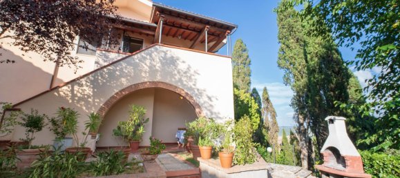 Casa de 10 dormitorios en Volterra, Italy No. 321099 2