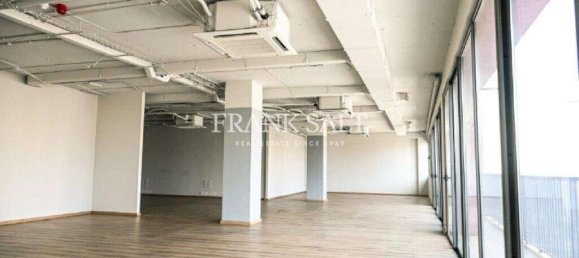 Bureau à Sliema, Malta 755m² No. 12902 28