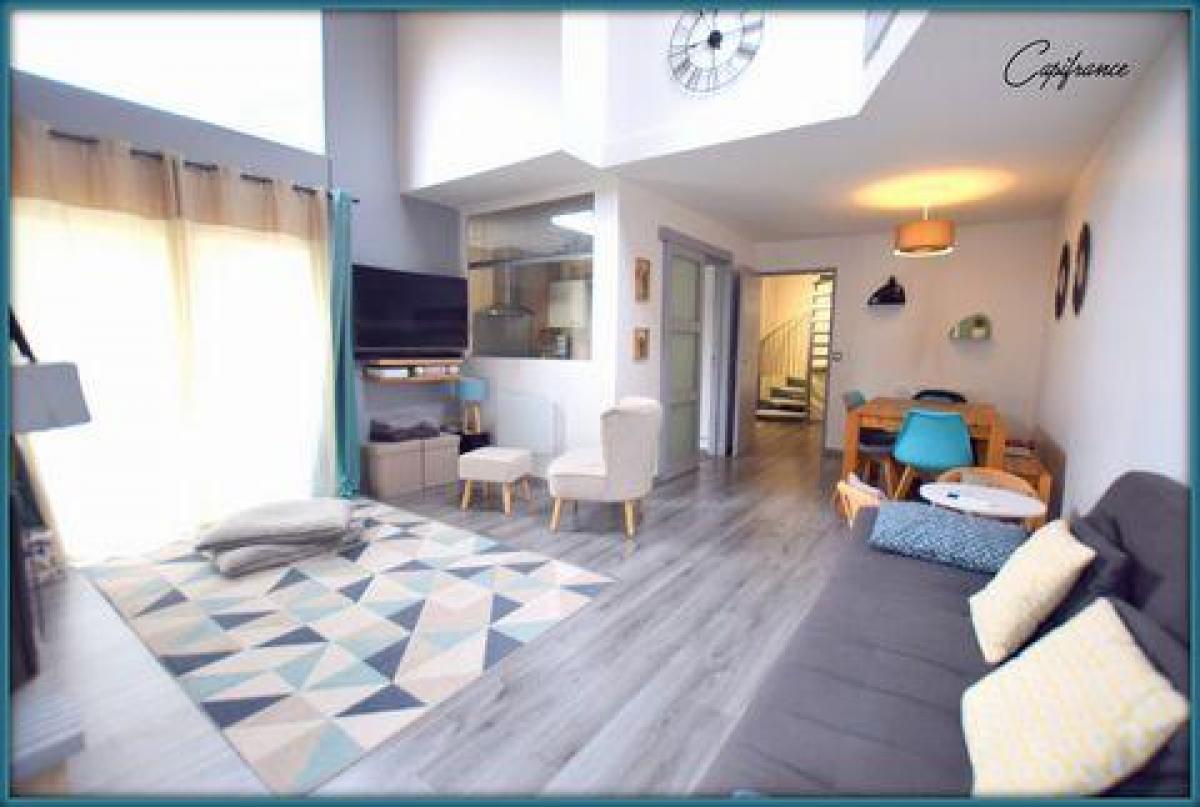 3 chambres Maison à Sevran, France No. 23097