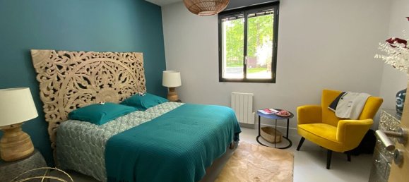 6 bedrooms Castles in Houdan, France No. 182210 2