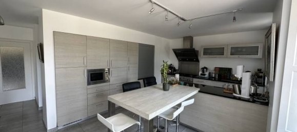 Casa de 5 dormitorios en Saint-Briac-sur-Mer, France No. 273375 3