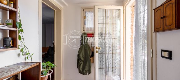 3 rooms House in Cavriago, Italy No. 186329 9