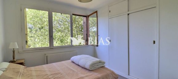 4 bedrooms House in Louviers, France No. 360493 6