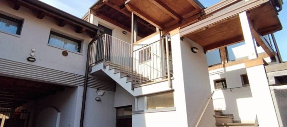 Apartamento de 1 dormitorio en Rho, Italy No. 269779 24