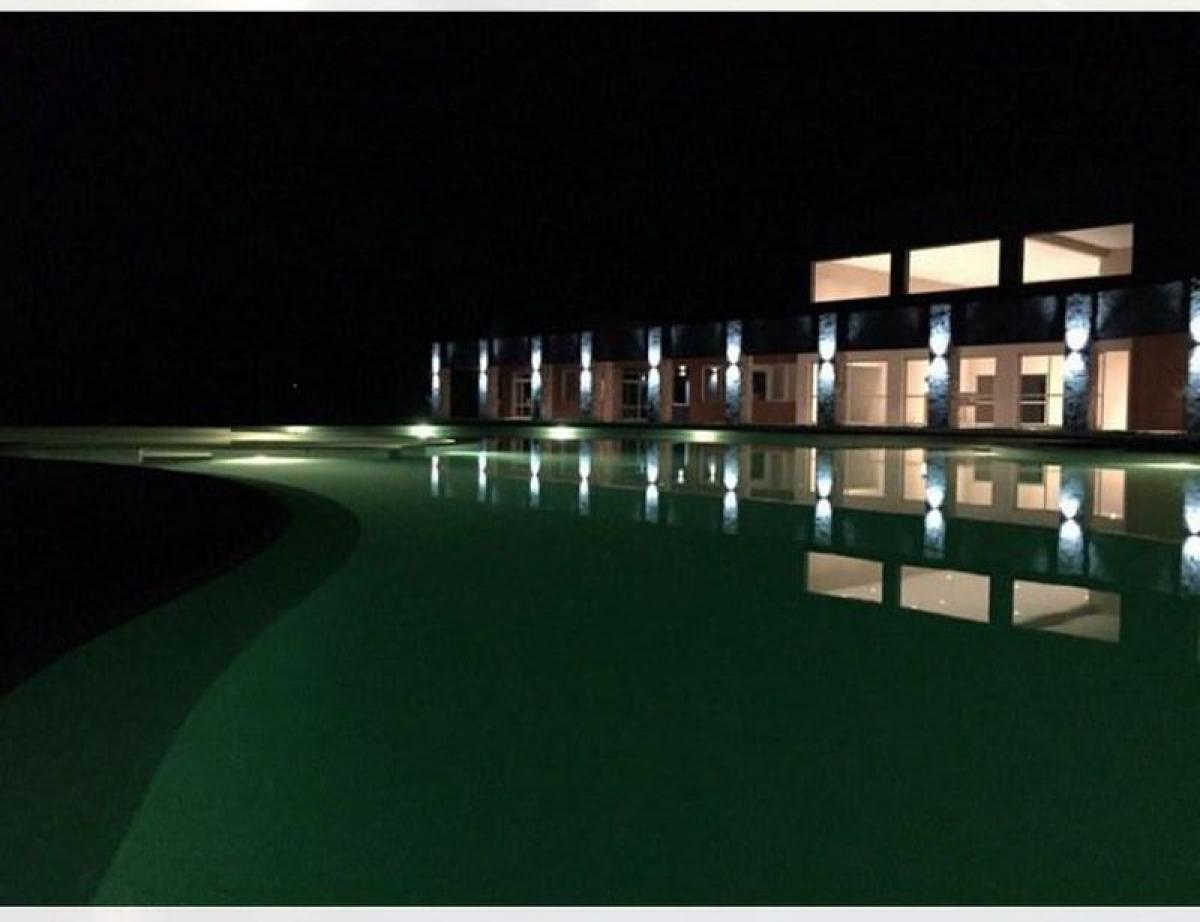  قطعة أرض في Ezeiza, Argentina رقم 34886