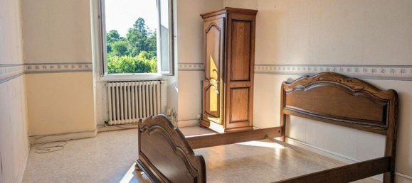 3 chambres Maison à Nueil-les-Aubiers, France No. 286060 7