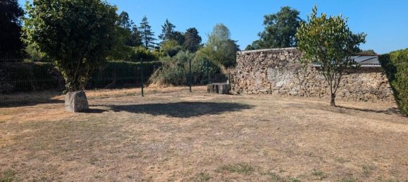 3 chambres Maison à Nueil-les-Aubiers, France No. 286060 9
