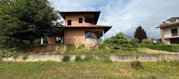 Вилла с 6 комнатами в Баньоло Пьемонте, Италия № 303417 14