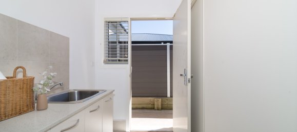 4 غرف نوم منزل في Franklin, Australia رقم 227 25