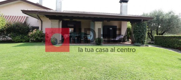 3 غرف نوم فيلا في Villorba, Italy رقم 287803 2