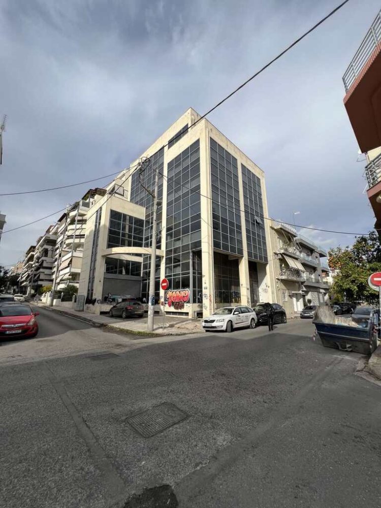Maisonette en Piraeus, Greece 2361 m² No. 2473
