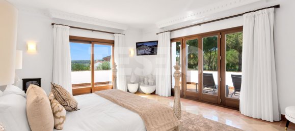 Villa T5 em Cadiz, Spain N.º 26949 26