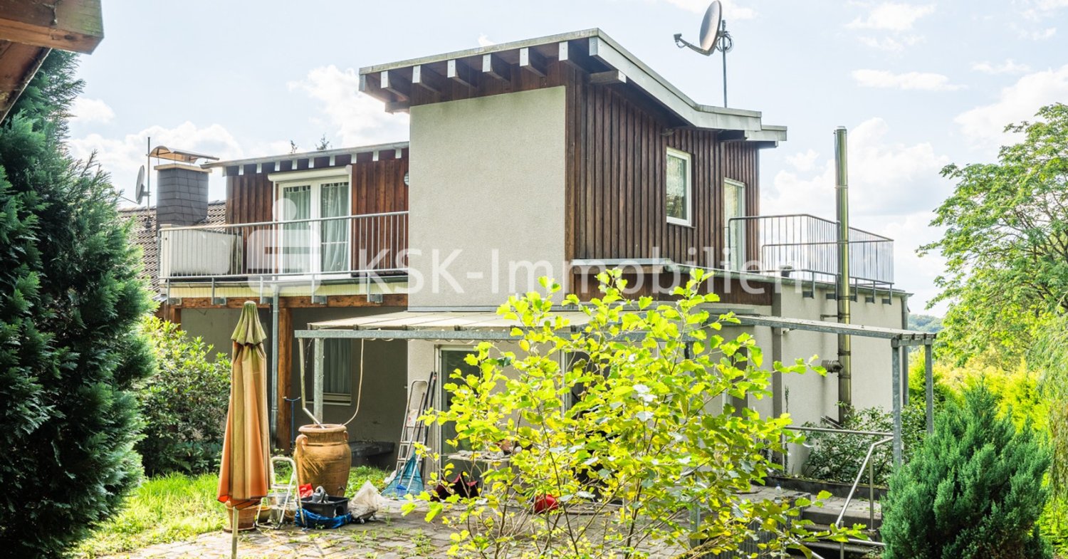 Adosado de 4 dormitorios en Bergisch Gladbach, Germany No. 95620