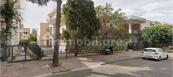 Apartamento de 2 dormitorios en Siderno, Italy No. 39474 3