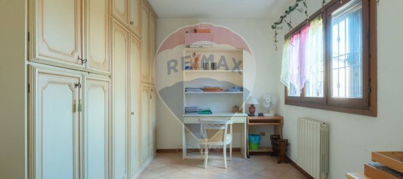 Casa de 3 dormitorios en Modena, Italy No. 56601 33