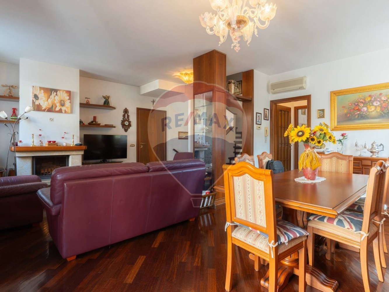 Casa de 3 dormitorios en Modena, Italy No. 56601