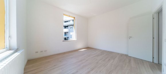 4-Zimmer Wohnung in Parma, Italy, Nr. 225847 8