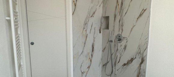 4-Zimmer Wohnung in Parma, Italy, Nr. 225847 36