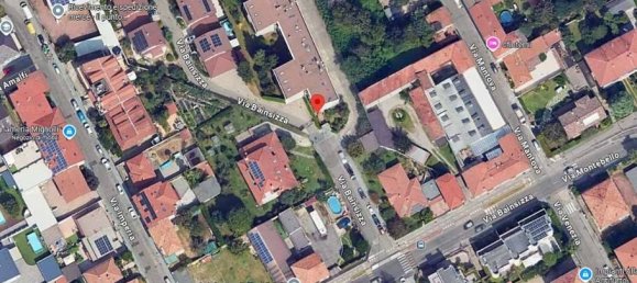 3 bedrooms Apartment in Legnano, Italy No. 259560 5