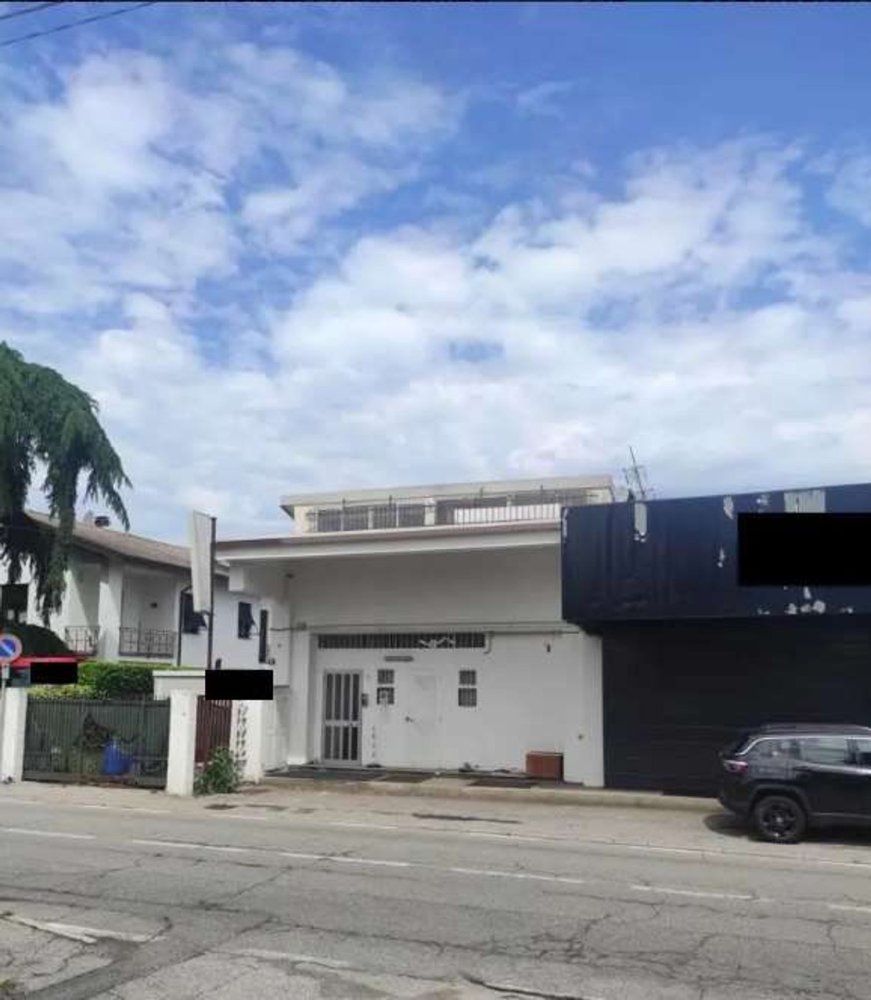 Apartamento de 3 divisões em Somma Lombardo, Italy N.º 334163