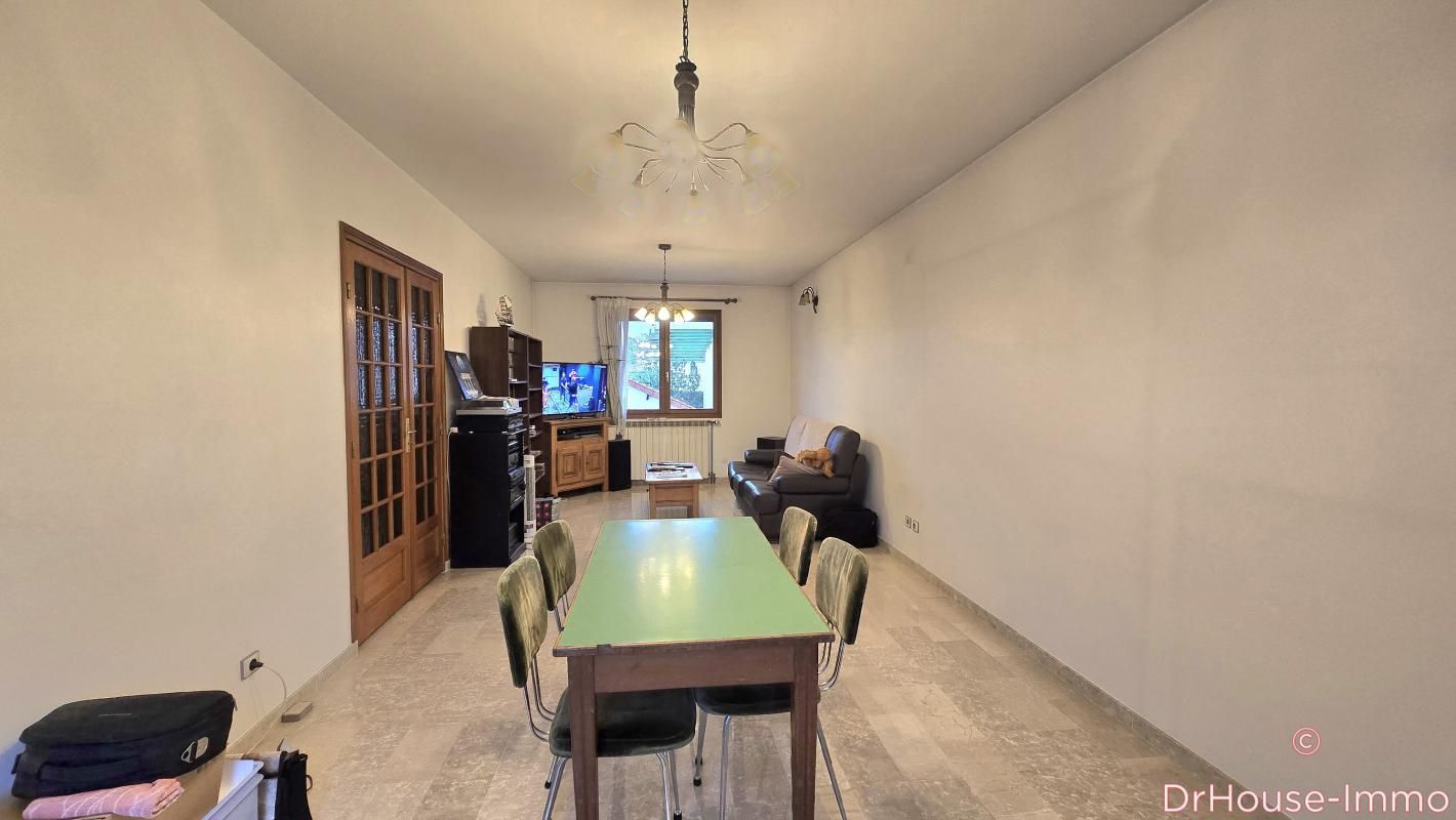 4 bedrooms House in Aubervilliers, France No. 173247