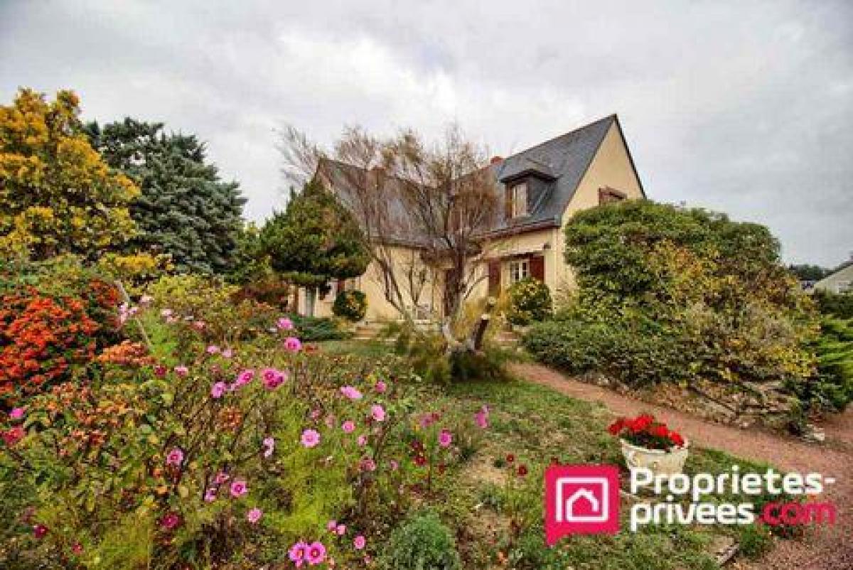 4 bedrooms House in Bauge-en-Anjou, France No. 4537