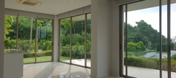 2 bedrooms Condo in Pattaya, Thailand No. 5186 16