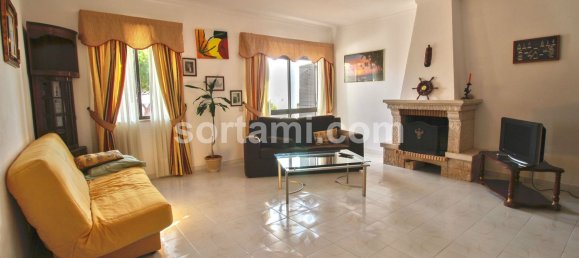 6 bedrooms House in Quarteira, Portugal No. 107306 2