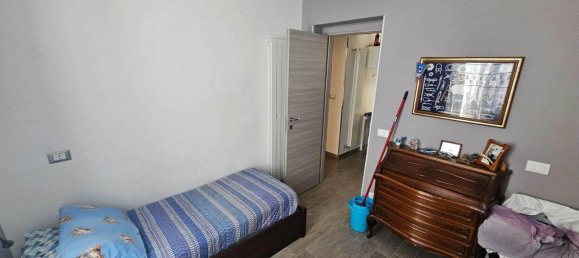 3 rooms Apartment in Ventimiglia, Italy No. 41647 4