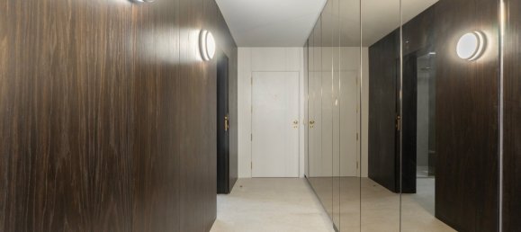 4 bedrooms Apartment in Porto, Portugal No. 95146 10