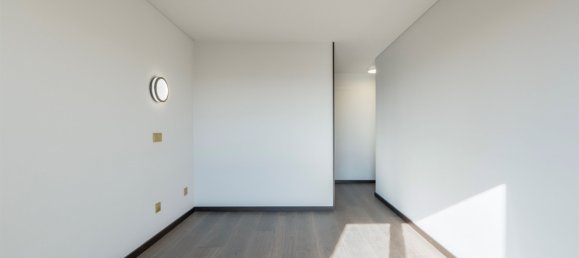 4 bedrooms Apartment in Porto, Portugal No. 95146 23