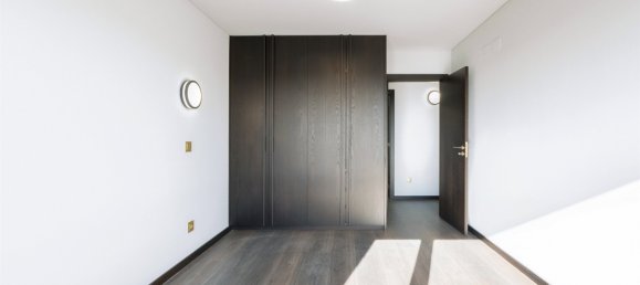 4 bedrooms Apartment in Porto, Portugal No. 95146 19