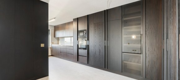 4 bedrooms Apartment in Porto, Portugal No. 95146 6