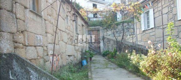 4 Schlafzimmer Haus in Santiago de Piaes, Portugal, Nr. 69448 9