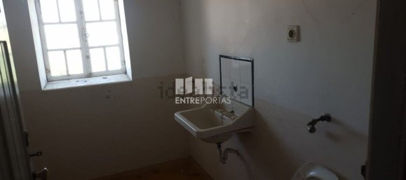 4 Schlafzimmer Haus in Santiago de Piaes, Portugal, Nr. 69448 36